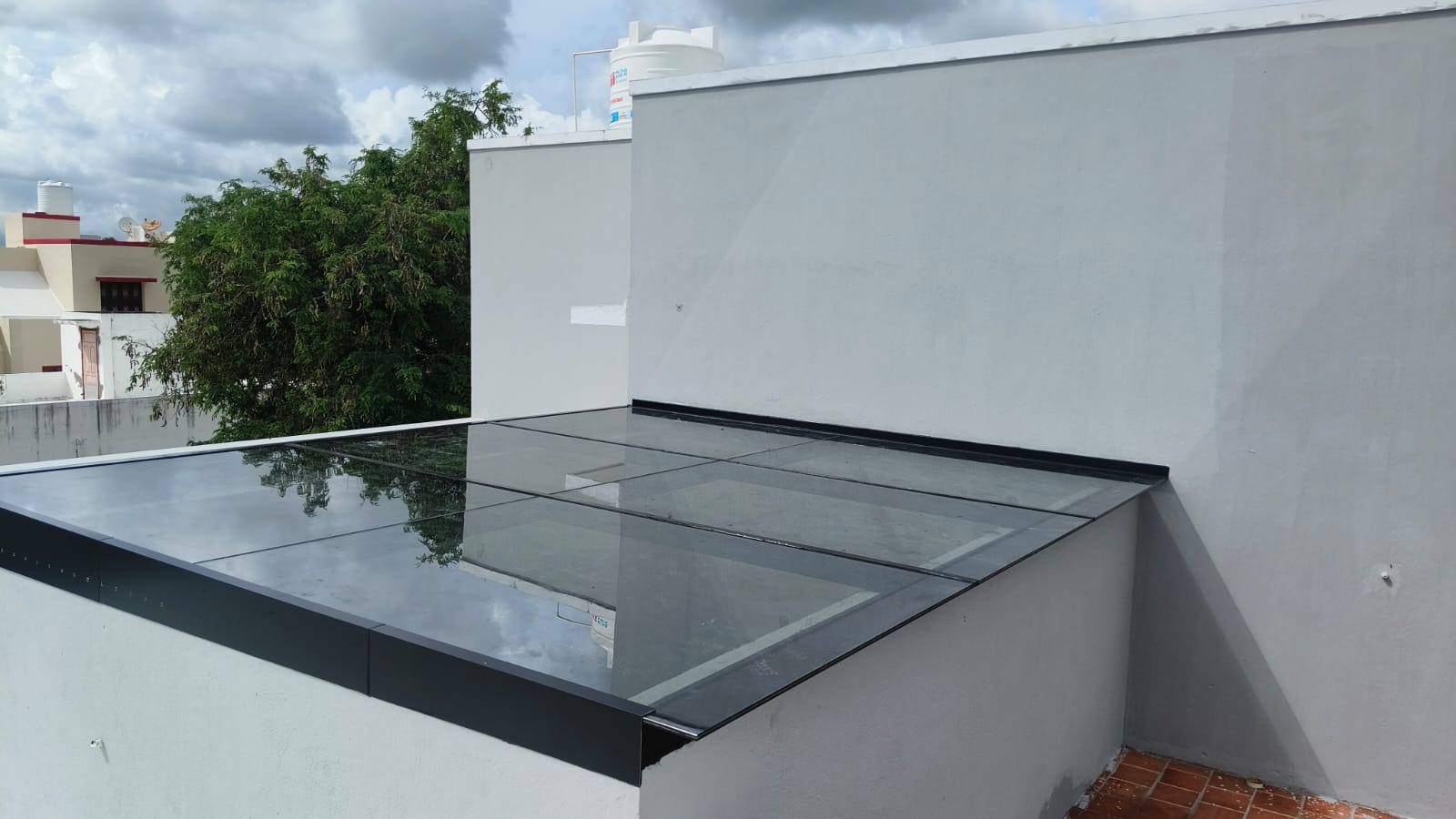 glass roof at residence image
